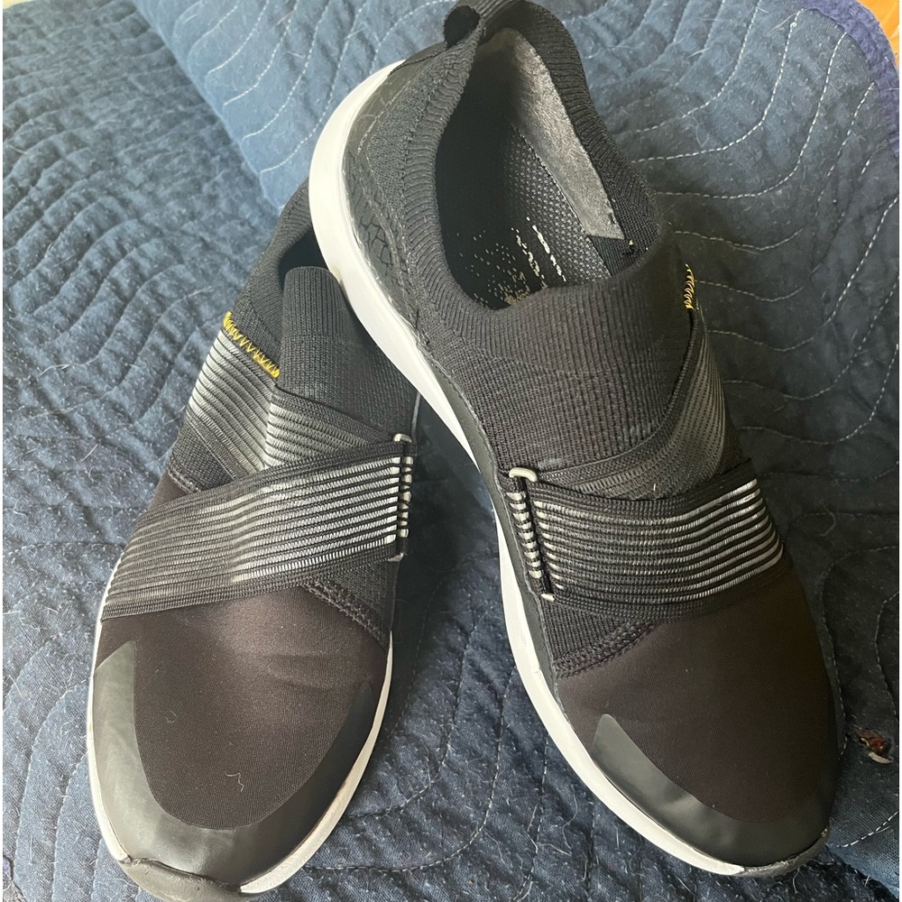 Slip on Walking Shoes